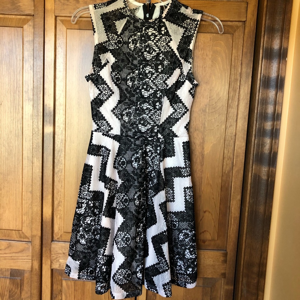 Black & Beige Embroidered Short Dress